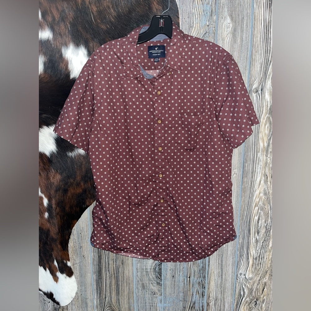 American Eagle Outfitters size medium men’s short sleeve button down shirt